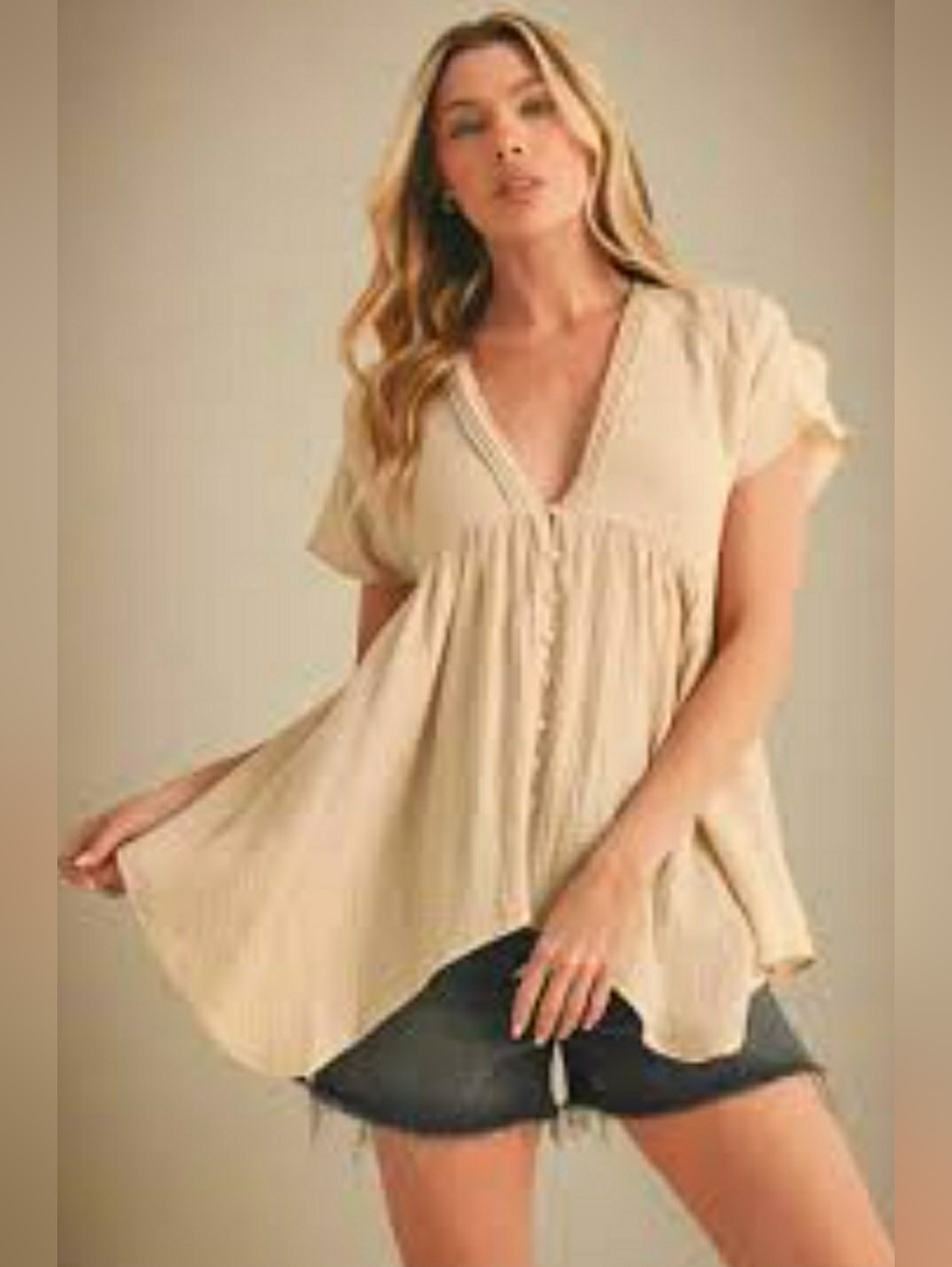 AEMI + CO Cotton Gauze Button Front Peach V-Neck Babydoll Top - Large